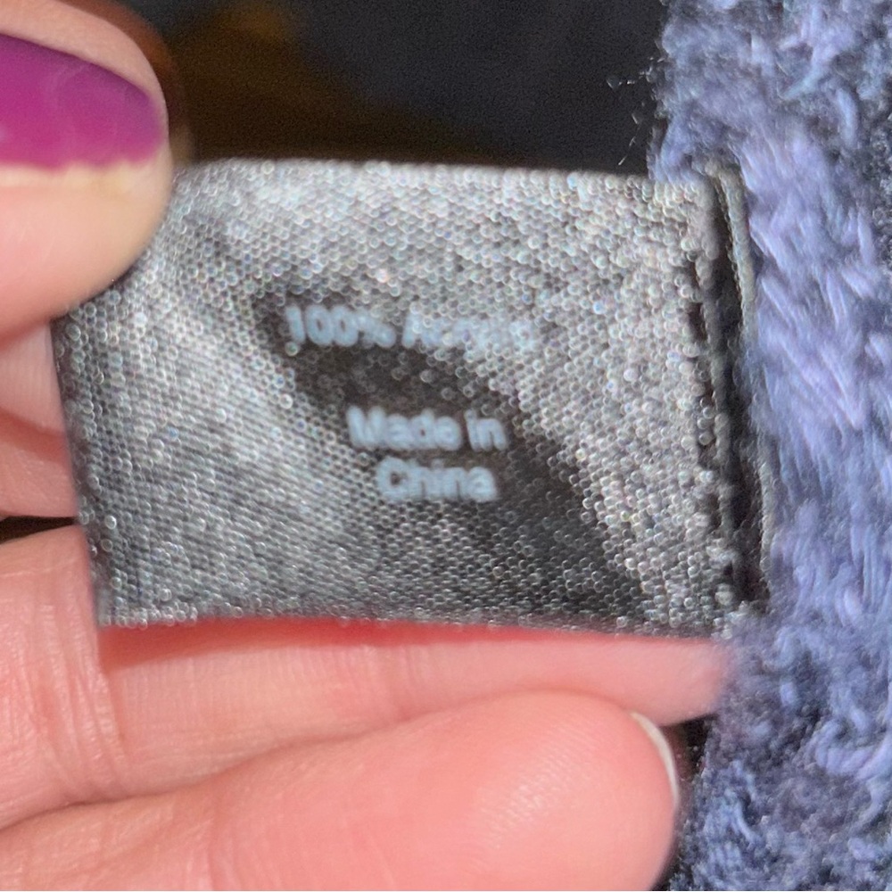 Lane Bryant size 18/20 lightweight loose knit sweater - Picture 6 of 9